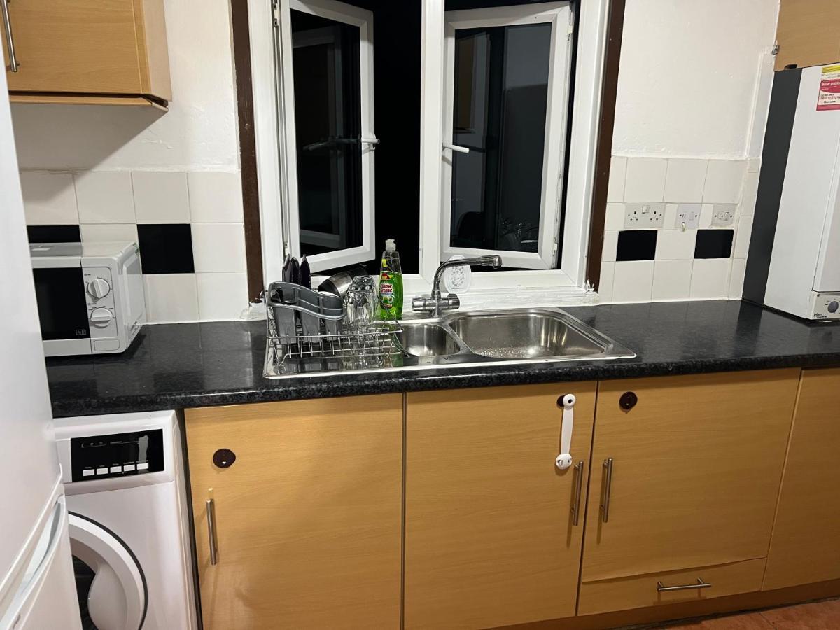 Cosy 2 Bedroom Flat London Exterior photo